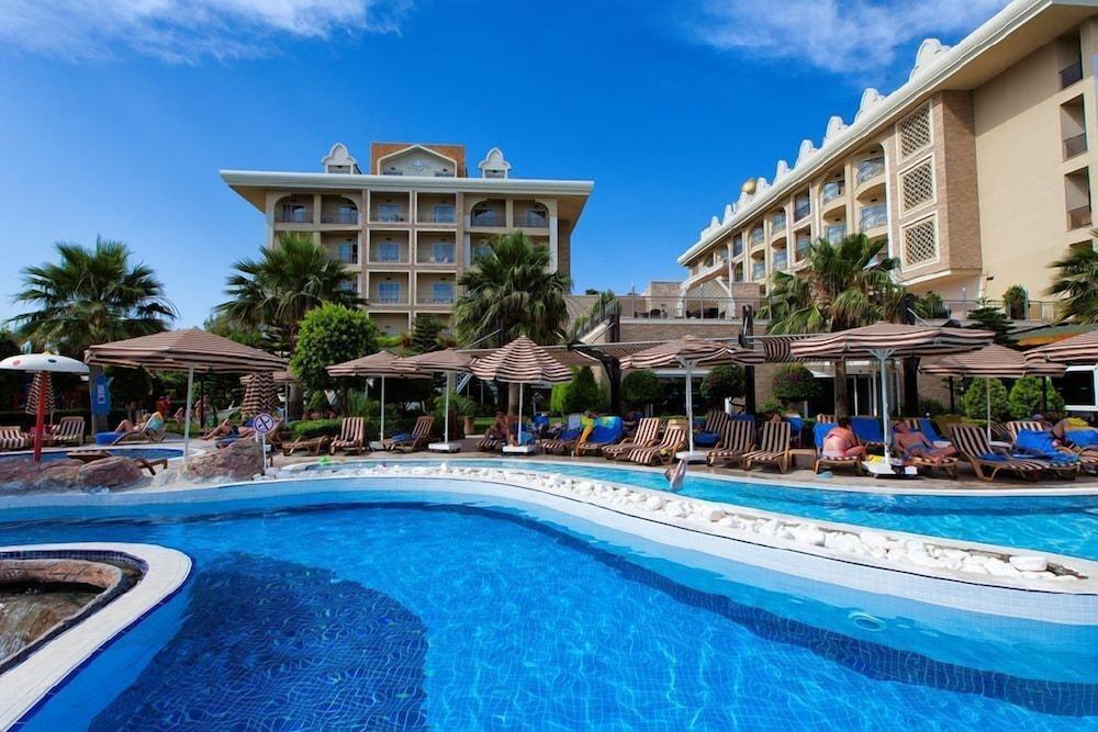 Rezort Adalya & Adults Only Side