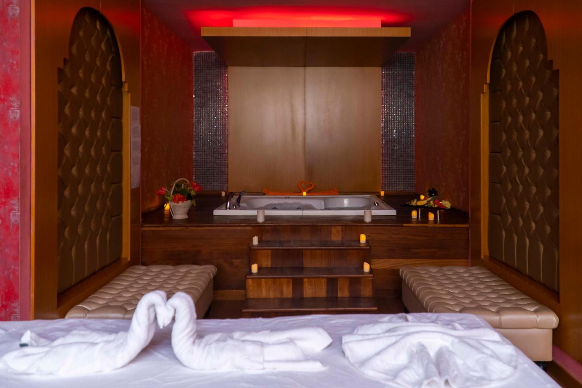 Rezort Adalya & Adults Only 5*