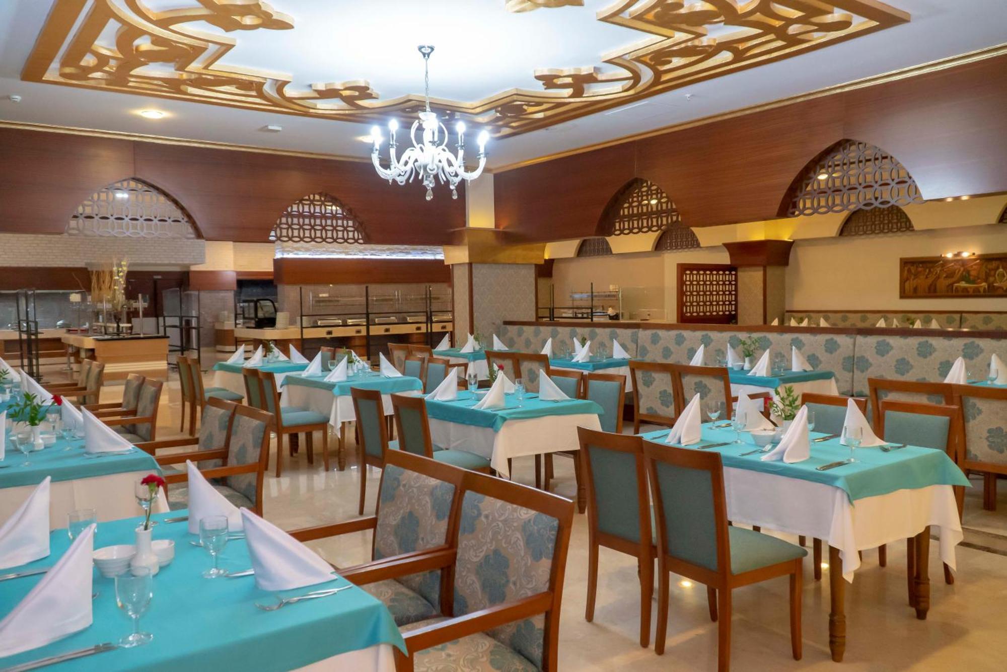 Rezort Adalya & Adults Only